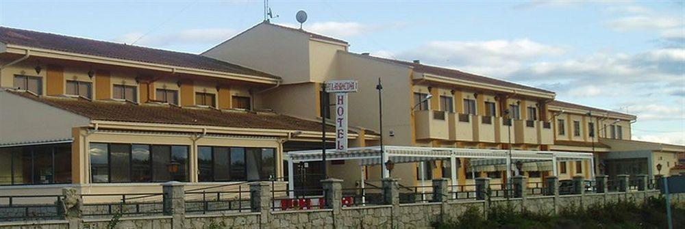 Hotel Alameda Alba De Tormes Bagian luar foto